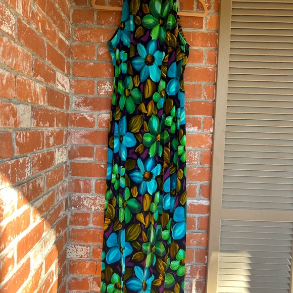Floral Maxi Dress - Multicolor - Picture 1 of 8